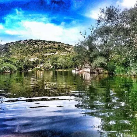 Elrio Casa rural Ağva