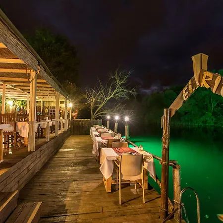 Elrio Country house *