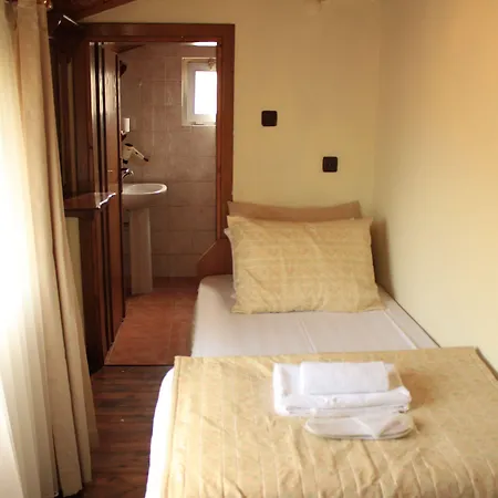 Elrio Gospodarstwo wiejskie *